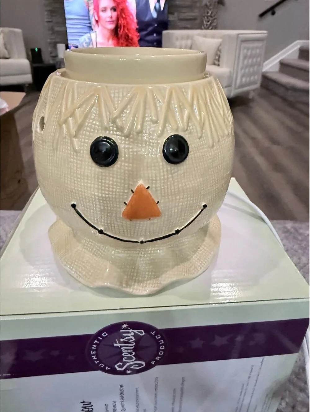 Scentsy Scarecrow Premium Warmer – Retired Ceramic Fall Harvest Wax Warmer